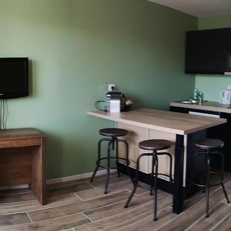 Au Pied Des Pistes Avec Parking Entierement Renove Appartement Huez Buitenkant foto