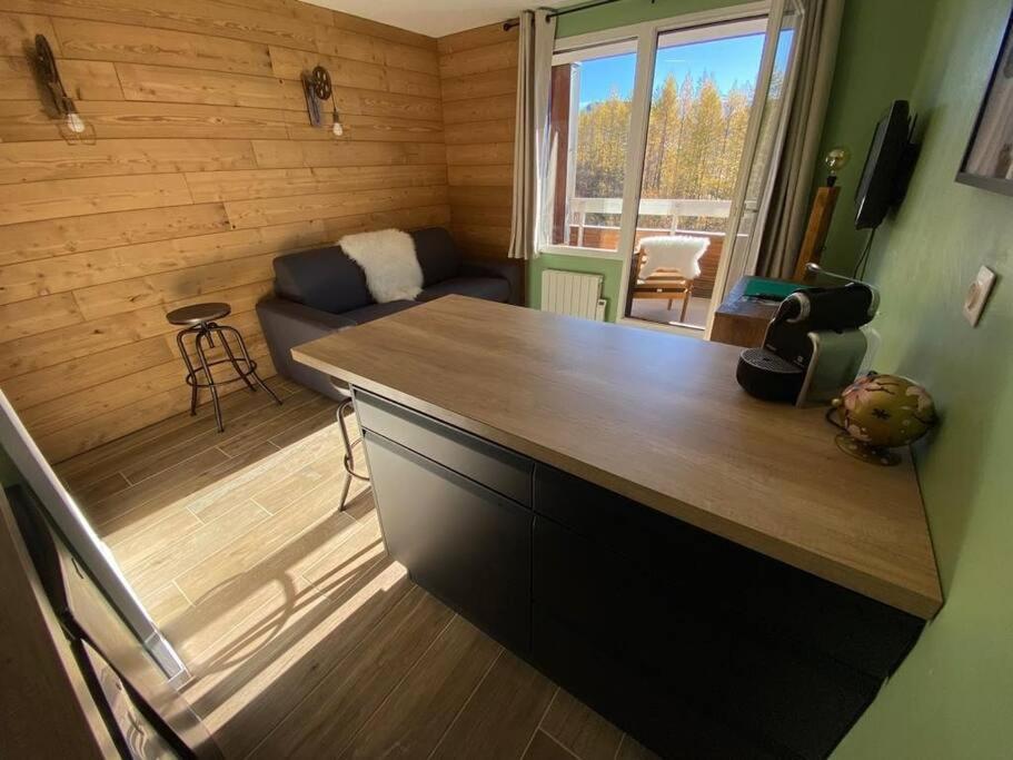 Au Pied Des Pistes Avec Parking Entierement Renove Appartement Huez Buitenkant foto