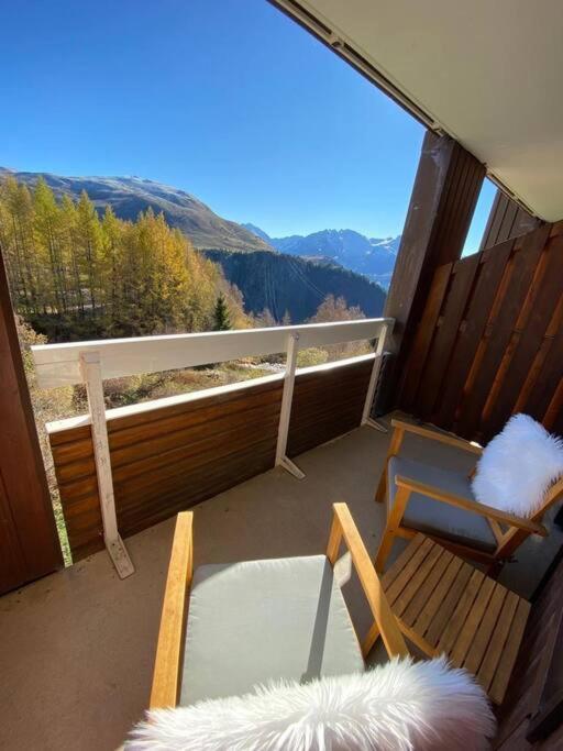 Au Pied Des Pistes Avec Parking Entierement Renove Appartement Huez Buitenkant foto